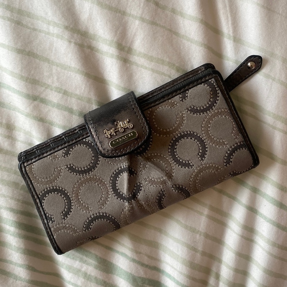 Coach wallet